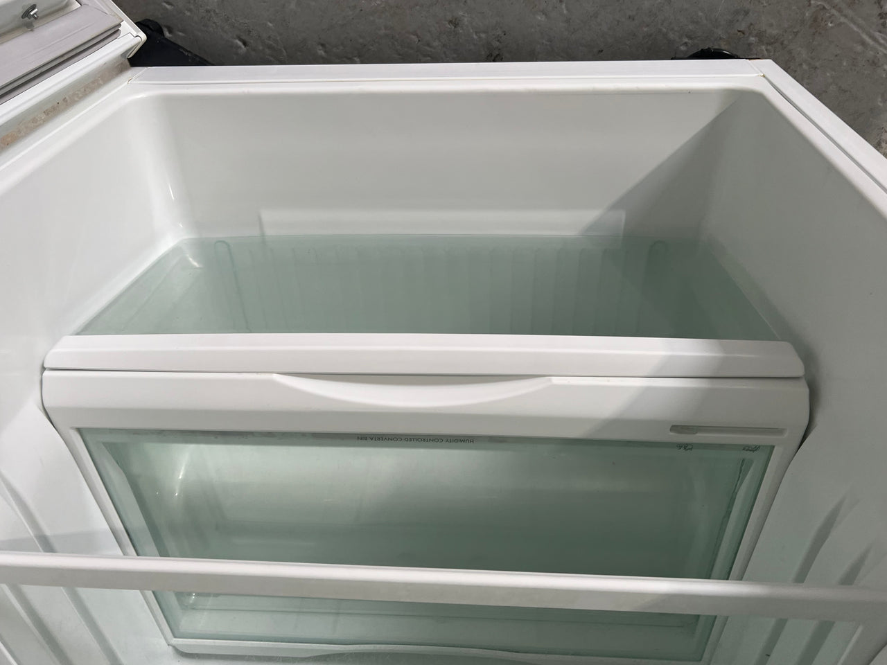 Second hand 440L Westinghouse fridge freezer RJ442V-R - Second Hand Appliances Geebung