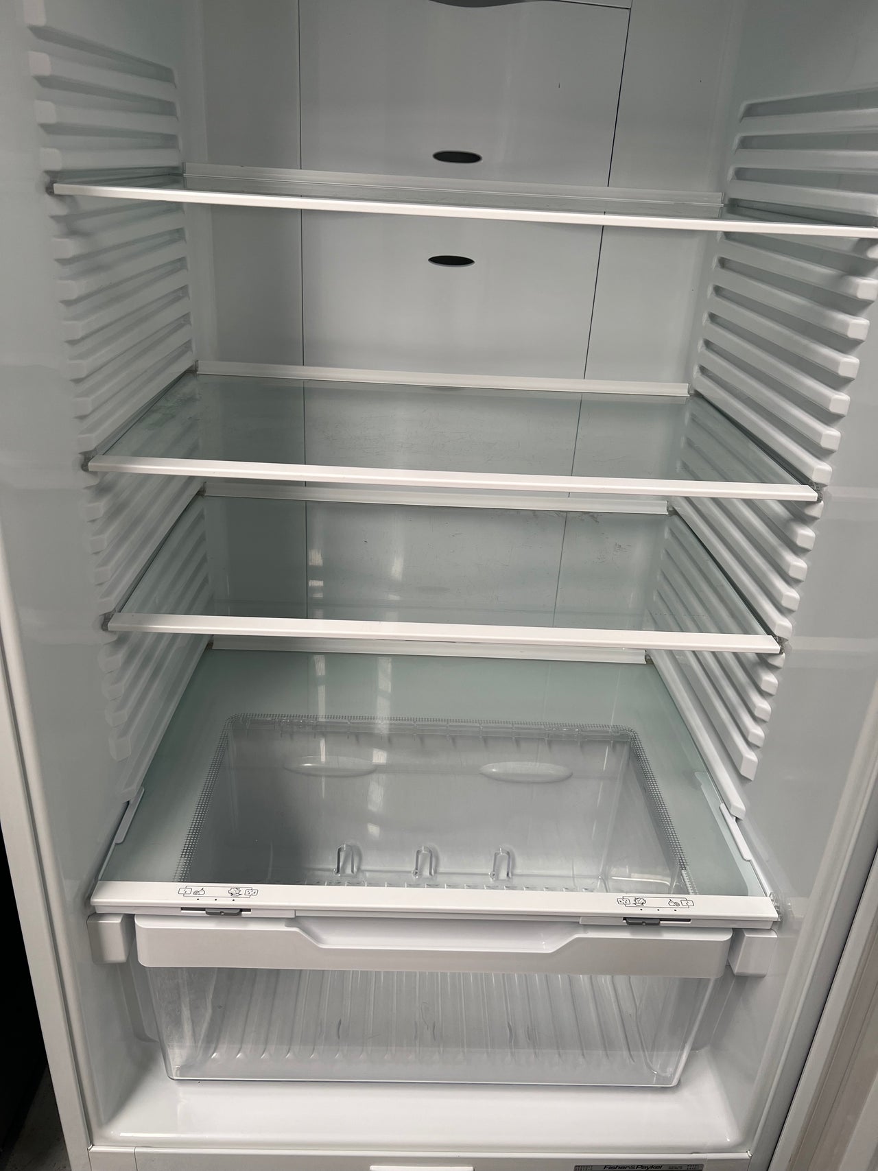 Second hand 447L Fisher&Paykel Top Mounted Fridge Freezer E440T - Second Hand Appliances Geebung