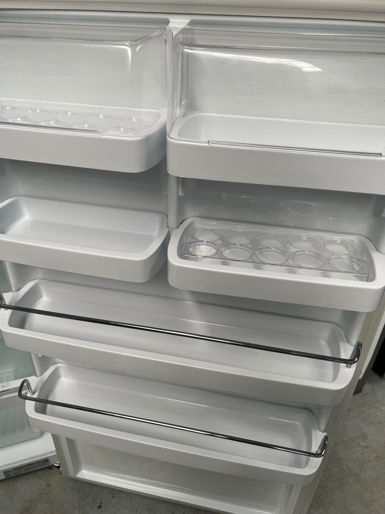 Second hand 447L Fisher&Paykel Top Mounted Fridge Freezer E440T - Second Hand Appliances Geebung