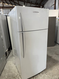 Thumbnail for Second hand Fisher&Paykel E521T 517-liter top-mount refrigerator - Second Hand Appliances Geebung
