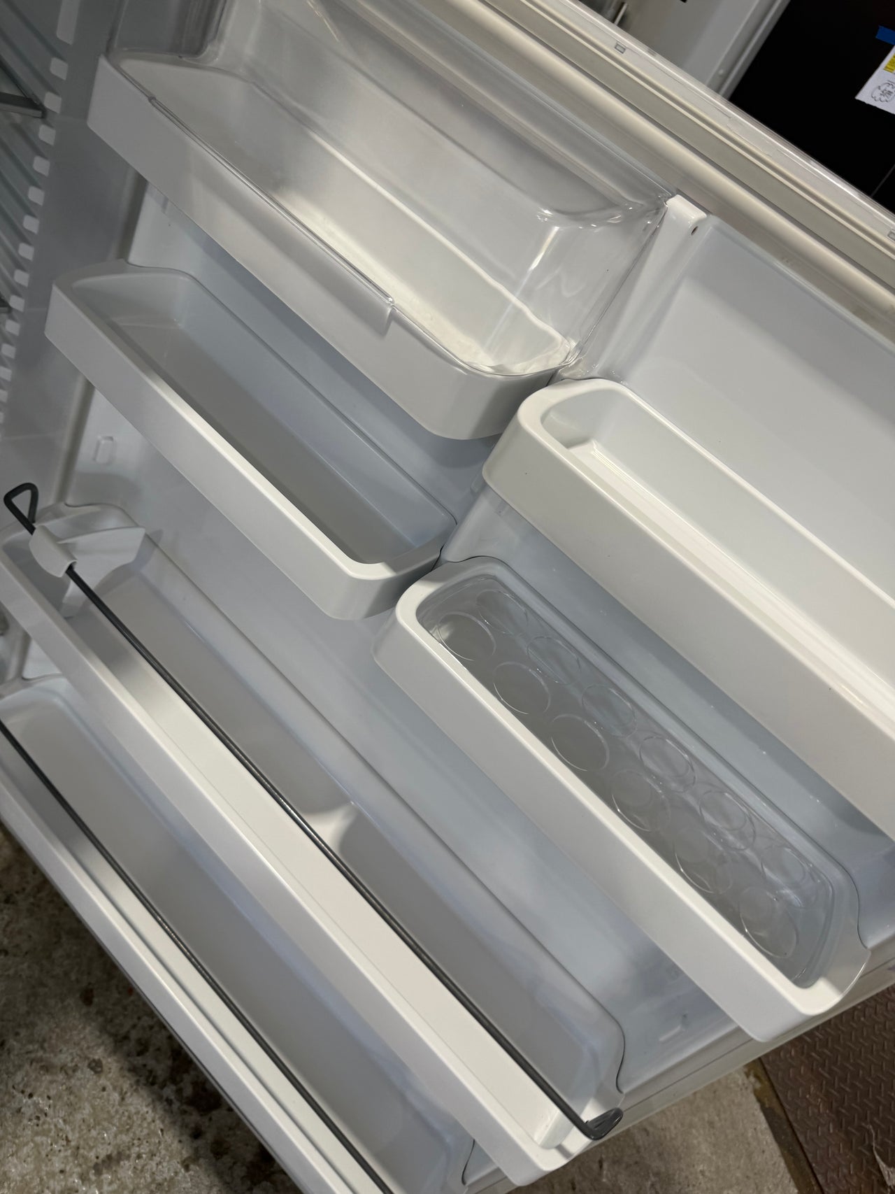 Second hand Fisher&Paykel E521T 517-liter top-mount refrigerator - Second Hand Appliances Geebung