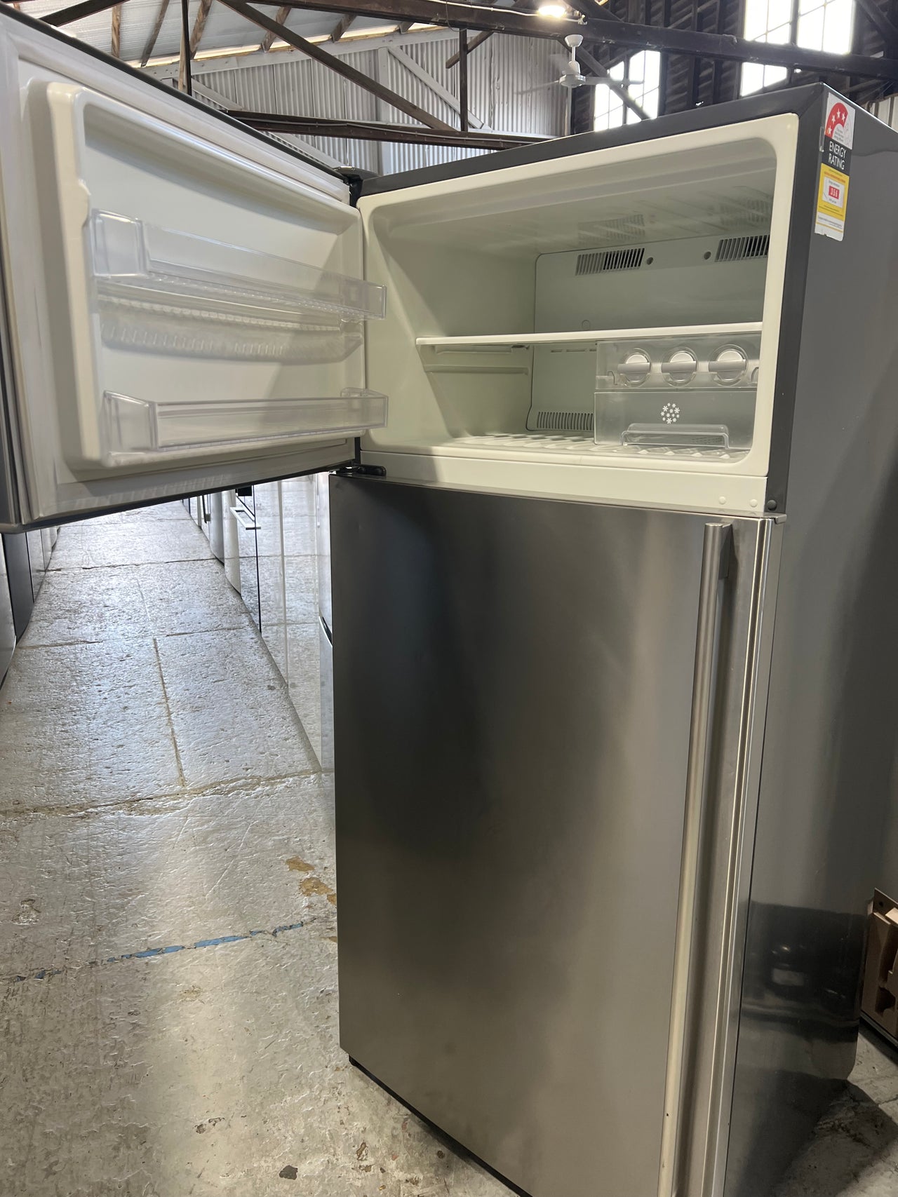 Second hand 520L Electrolux Fridge ETM5200 FStainless Steel - Second Hand Appliances Geebung