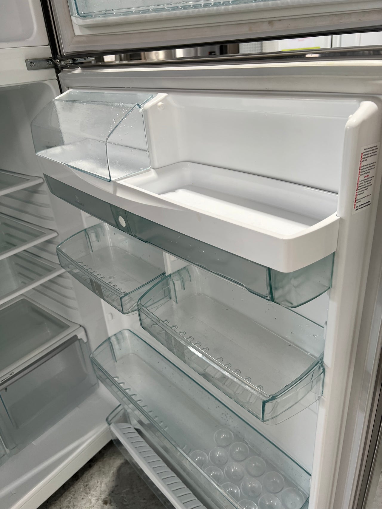 Second hand 520L Westinghouse Top Mount Fridge WTE5200SB - Second Hand Appliances Geebung