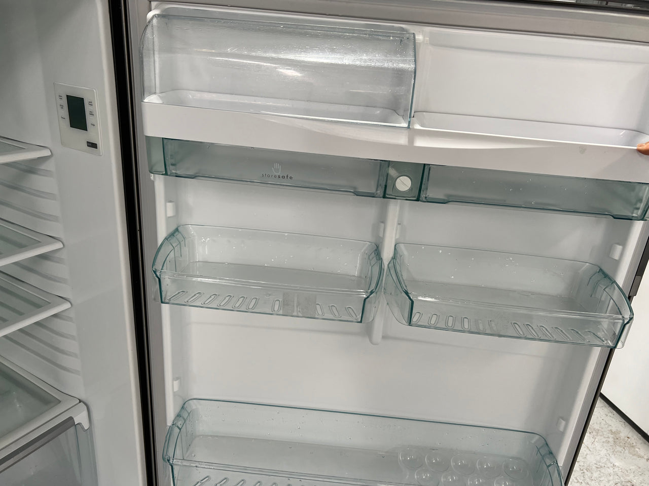 Second hand 520L Westinghouse Top Mount Fridge WTE5200SB - Second Hand Appliances Geebung