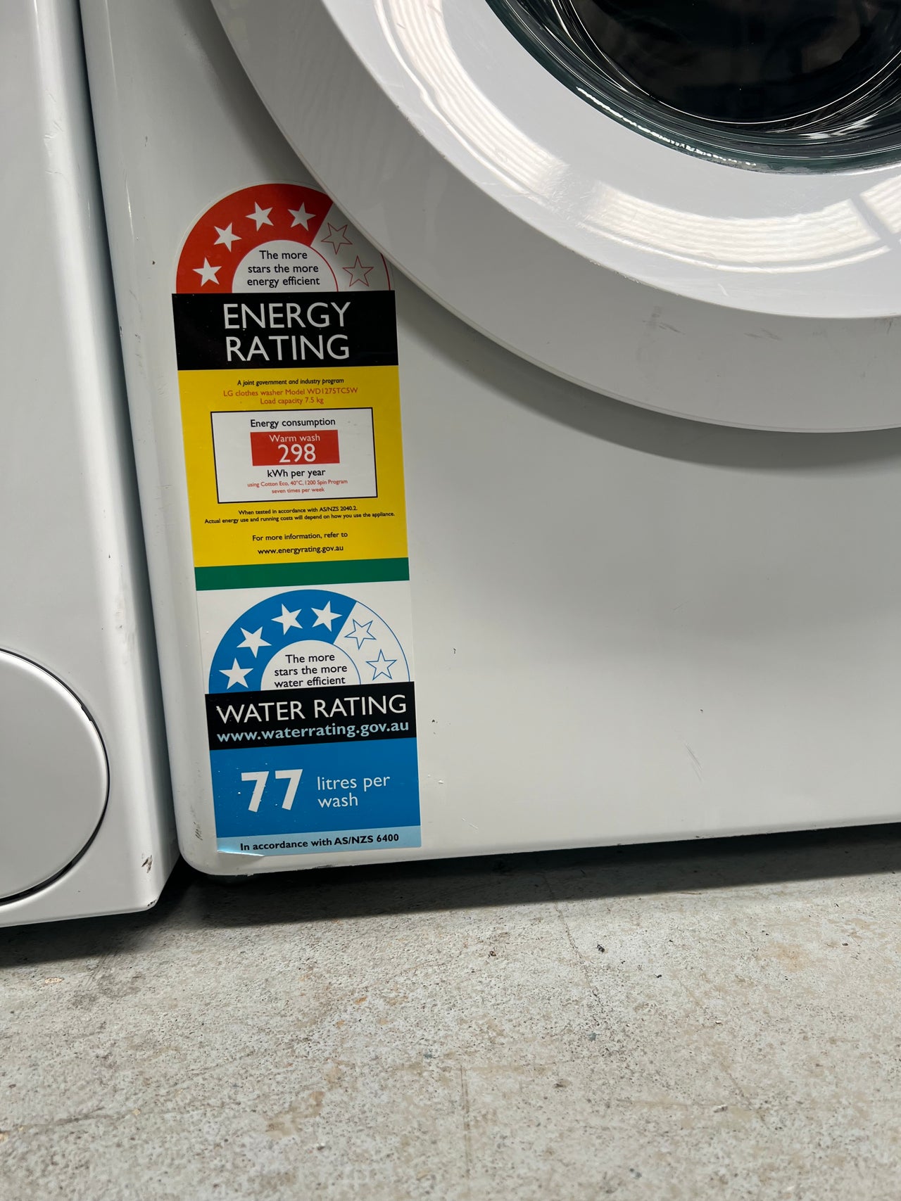 Second hand 7.5kg Front Loader Washing Machine with 6 Motion Direct Drive WD1275TC5W - Second Hand Appliances Geebung