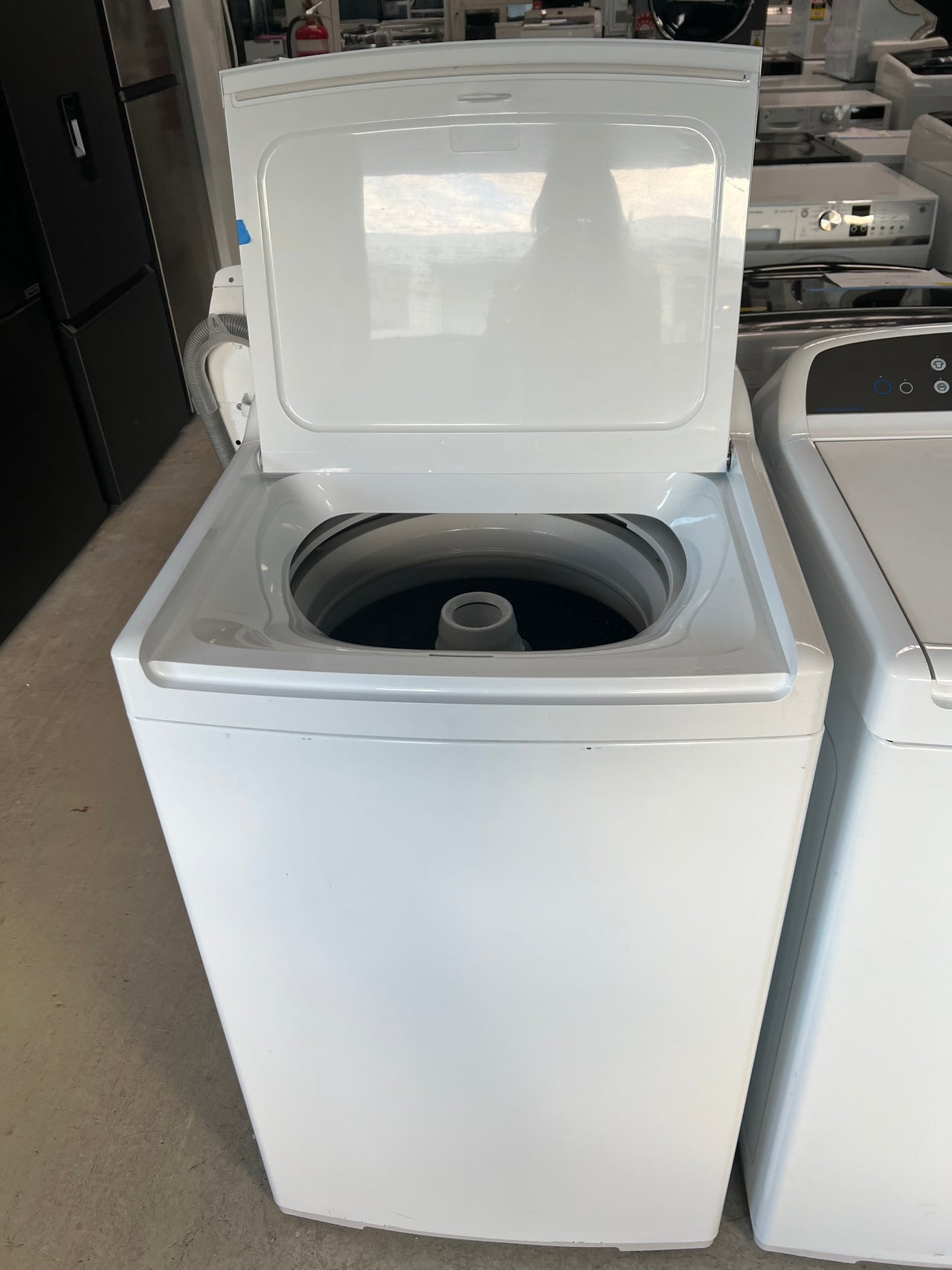 Second hand 8,5 kg Fisher&Paykel Top Loader washing machine  Model: WA8560G1 - Second Hand Appliances Geebung