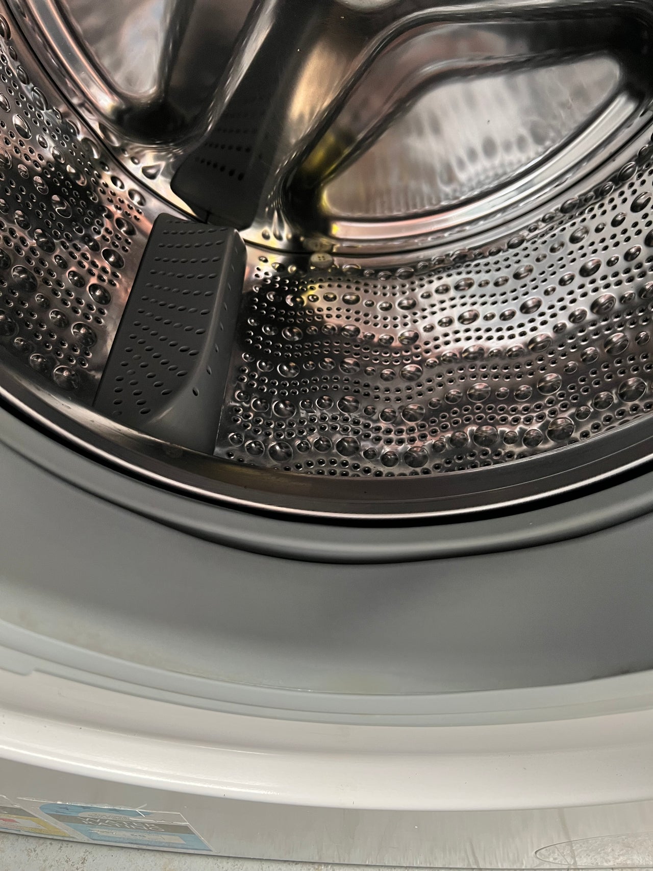 Second hand Bosch/Serie 6 / 8 kg Front Loader WAT24220AU - Second Hand Appliances Geebung