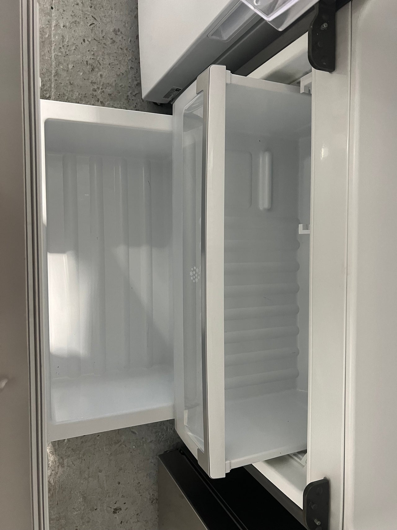 Second hand ELECTROLUX 510L FRENCH DOOR FRIDGE EHE5107SB - Second Hand Appliances Geebung