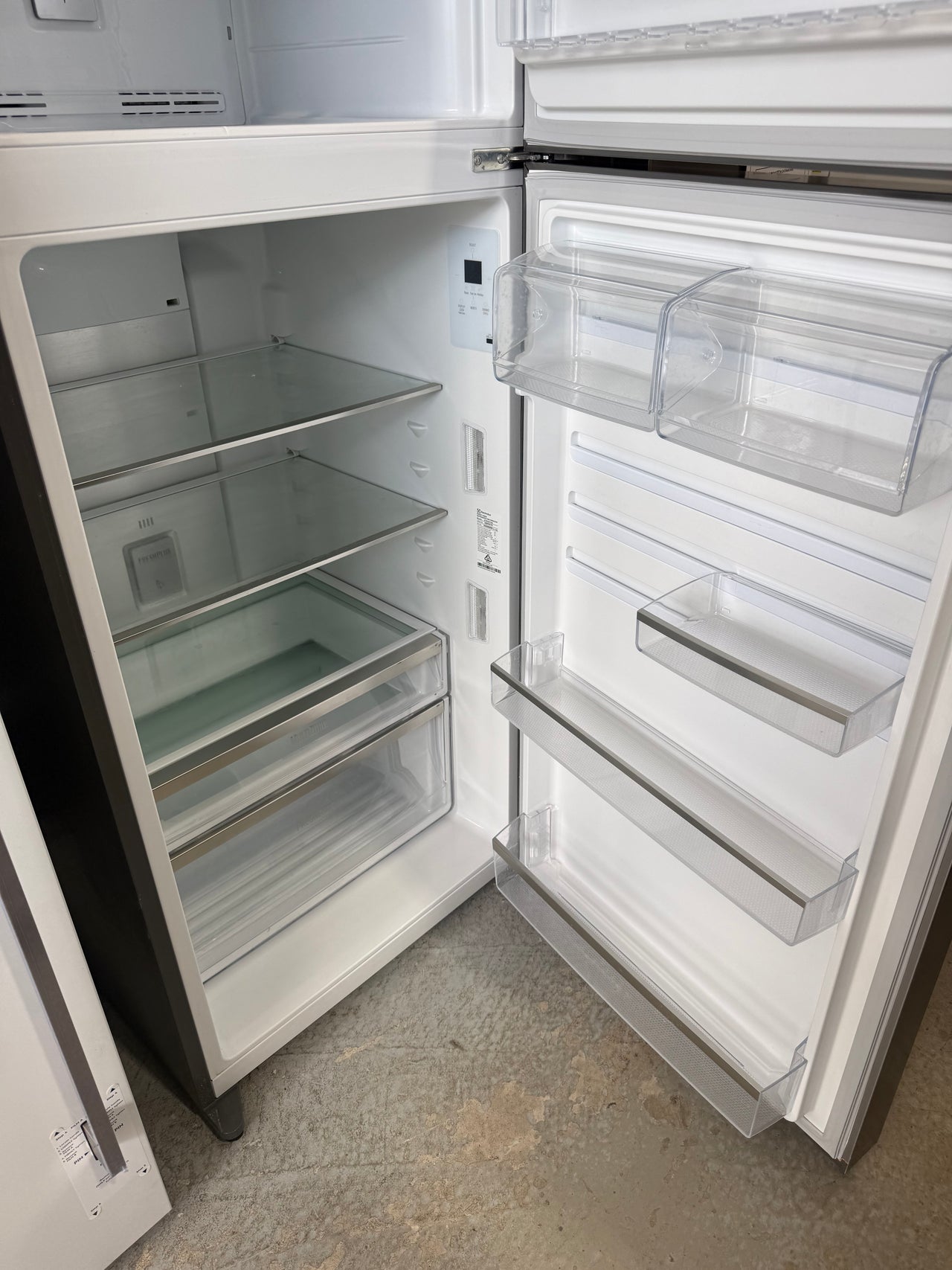 Second hand Electrolux 460L Top Mount Refrigerator – Natural Stainless Steel | ETE4607SA - Second Hand Appliances Geebung