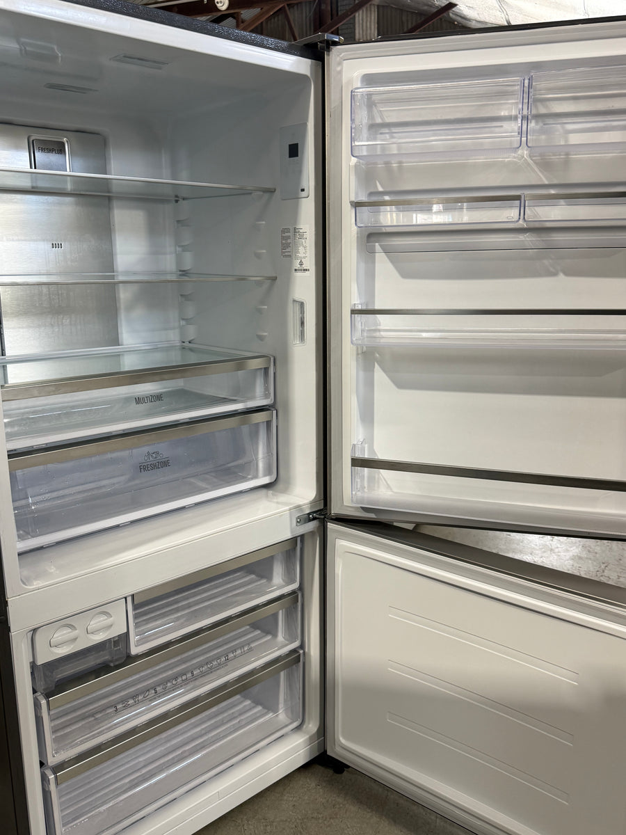 Second hand Electrolux 528L Bottom Mount Fridge – EBE5307SA - Second Hand Appliances Geebung