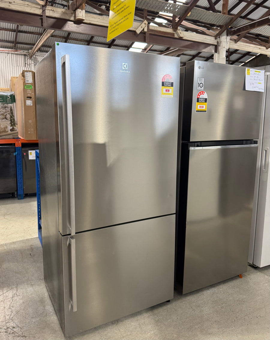 Second hand Electrolux 528L Bottom Mount Fridge – EBE5307SA - Second Hand Appliances Geebung