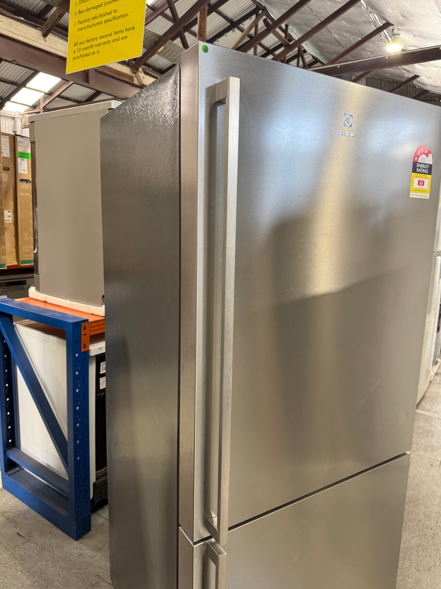 Second hand Electrolux 528L Bottom Mount Fridge – EBE5307SA - Second Hand Appliances Geebung
