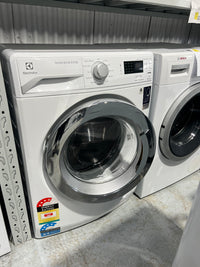 Thumbnail for Electrolux front loader front side 