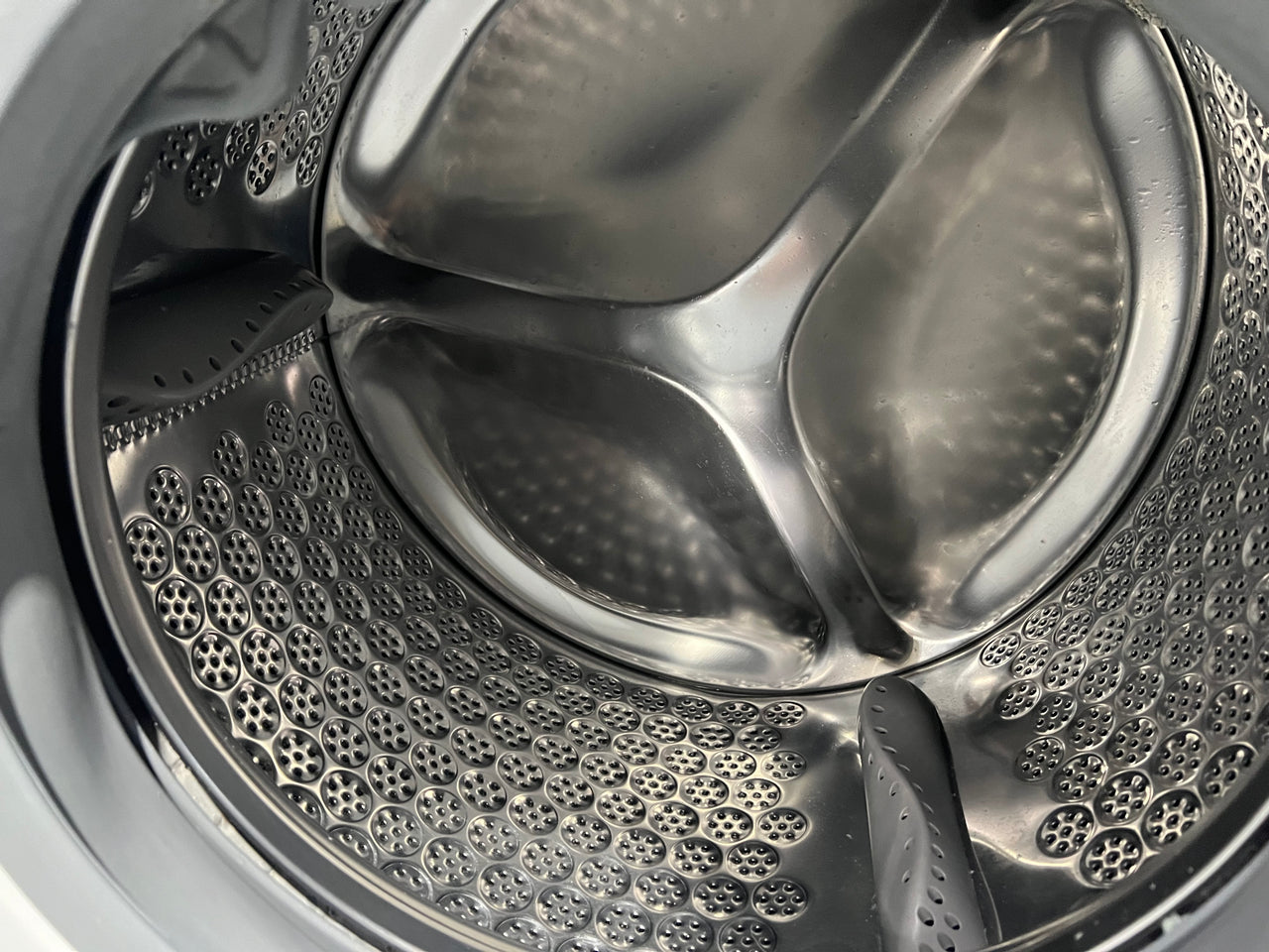 Second hand Electrolux 7.5kg Front Load Washing Machine Model: EWF12753 - Second Hand Appliances Geebung