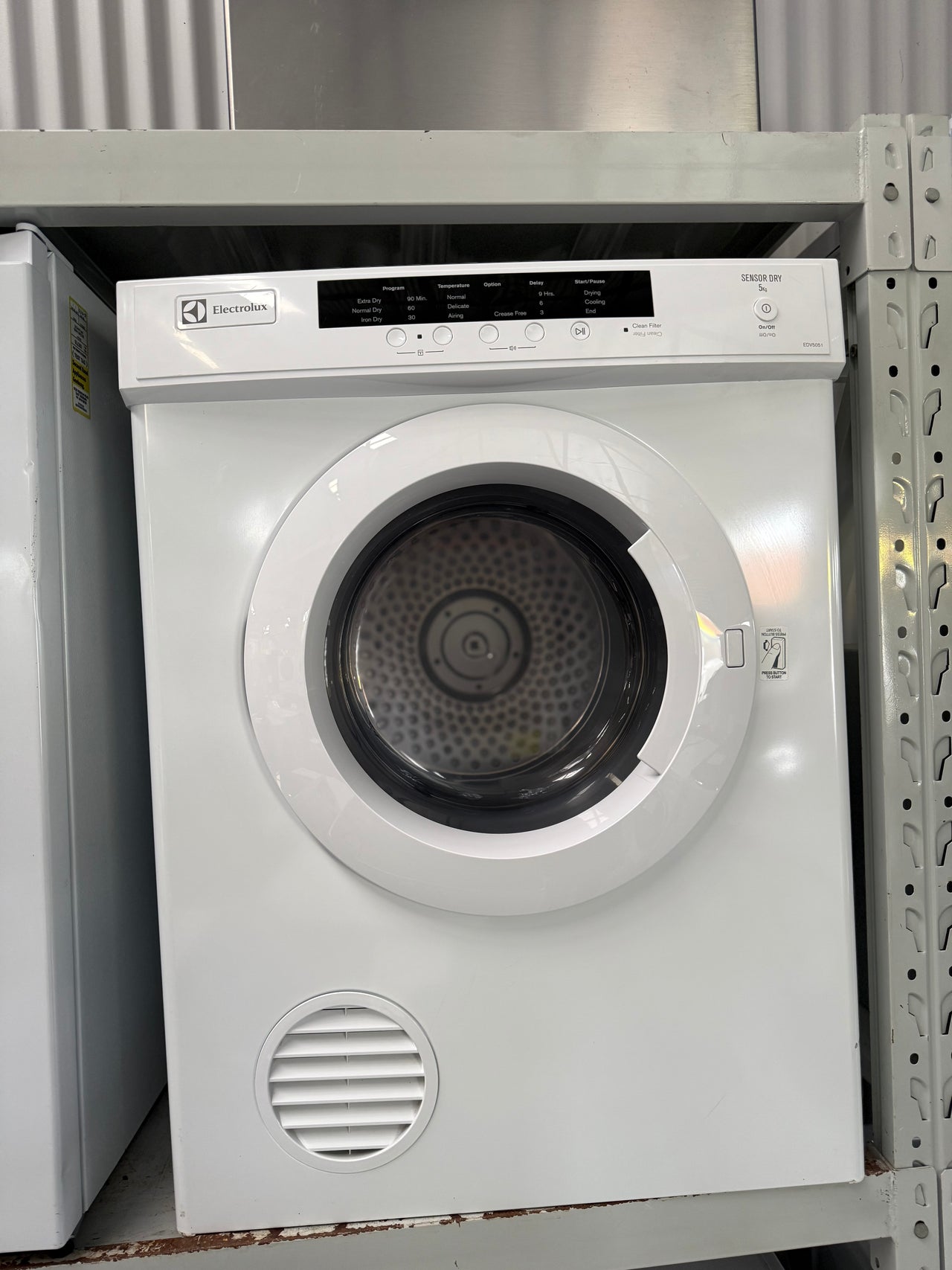 Second hand Electrolux EDV5051 5kg Dryer - Second Hand Appliances Geebung