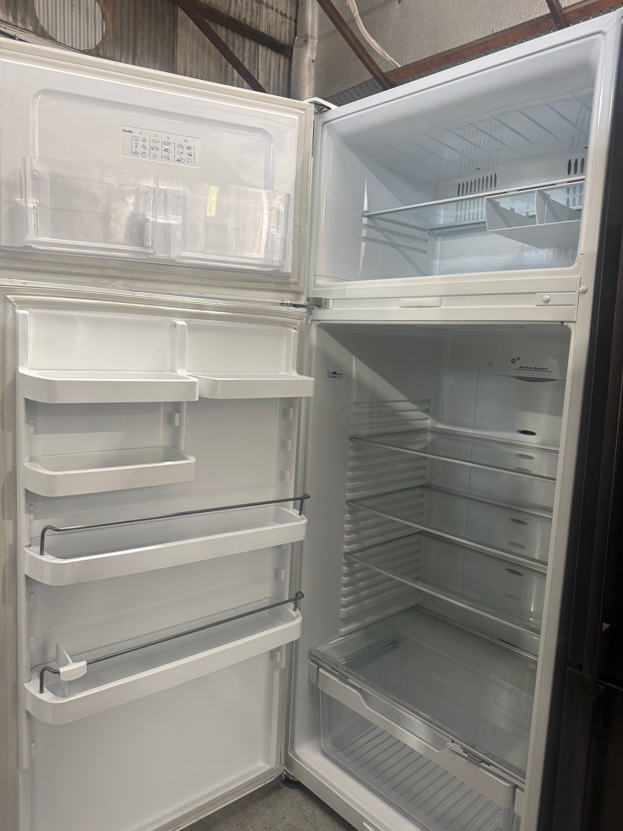 Second hand Fisher & Paykel 447L ActiveSmart™ Top Mount Refrigerator – Stainless Steel - Second Hand Appliances Geebung