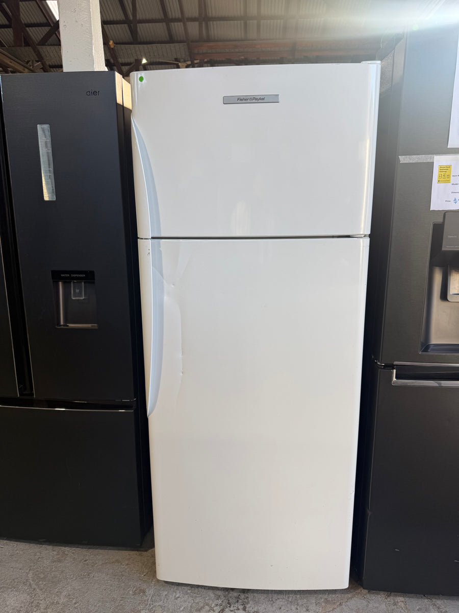Second hand Fisher & Paykel 447L Top Mount Refrigerator – White | E440TRT3 - Second Hand Appliances Geebung