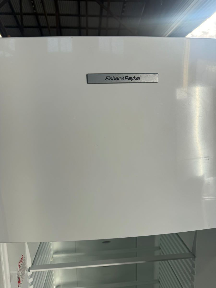 Second hand Fisher & Paykel 447L Top Mount Refrigerator – White | E440TRT3 - Second Hand Appliances Geebung