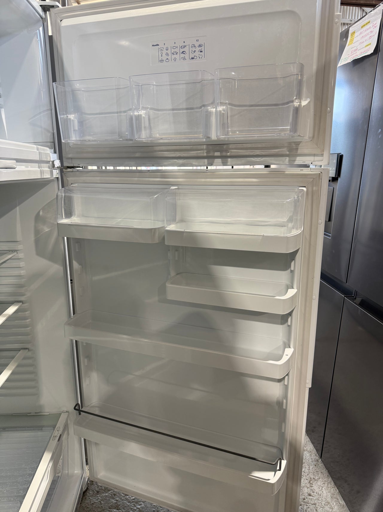 Second hand Fisher & Paykel 519L Top Mount Refrigerator – White  Model: E521TRT3 - Second Hand Appliances Geebung