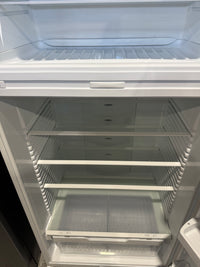 Thumbnail for Second hand Fisher & Paykel 519L Top Mount Refrigerator – White  Model: E521TRT3 - Second Hand Appliances Geebung