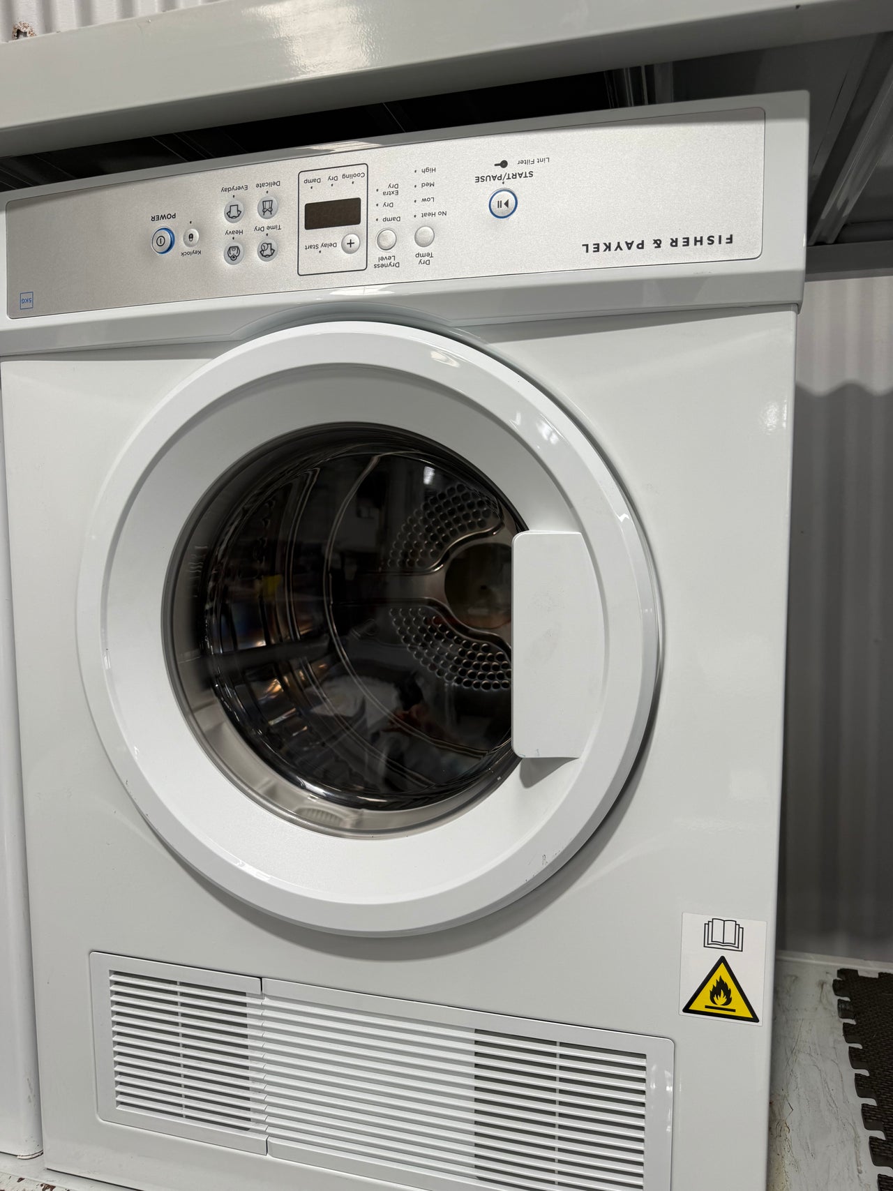 Second hand Fisher&Paykel 5kg Vented Dryer Model: DE5060M1 - Second Hand Appliances Geebung