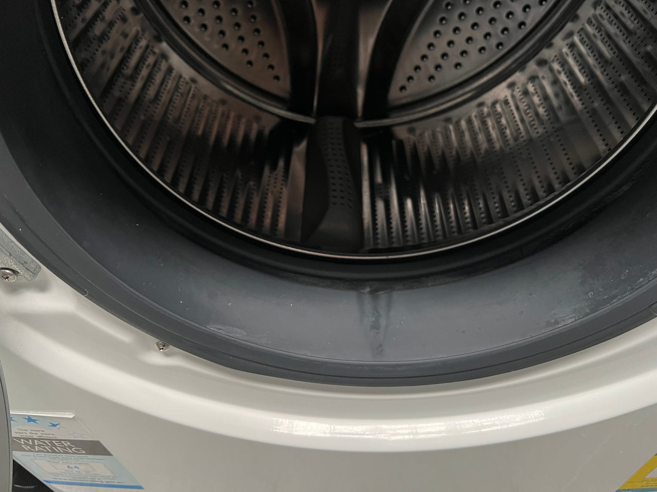 Second hand Fisher & Paykel 7.5kg Front Load Washing Machine Model:WH7560J1 - Second Hand Appliances Geebung