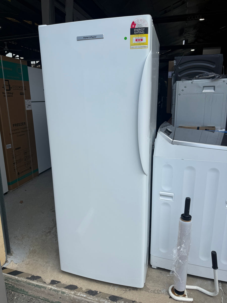 Second hand Fisher&Paykel E388LW 389L Upright Freezer – White Finish - Second Hand Appliances Geebung