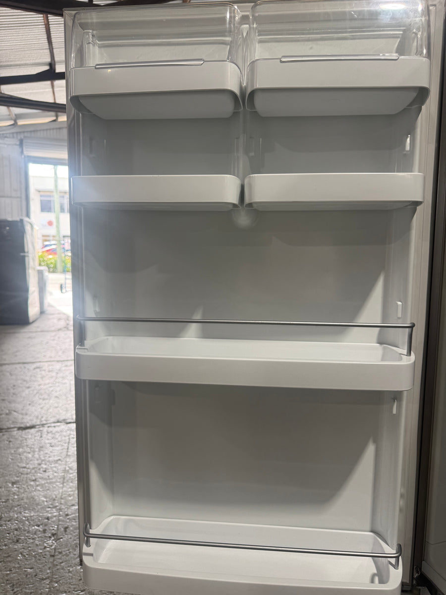 Second hand Fisher & Paykel E402BRX4 403L bottom mount refrigerator - Second Hand Appliances Geebung
