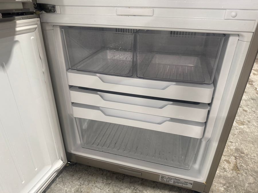 Second hand Fisher & Paykel E402BRX4 403L bottom mount refrigerator - Second Hand Appliances Geebung