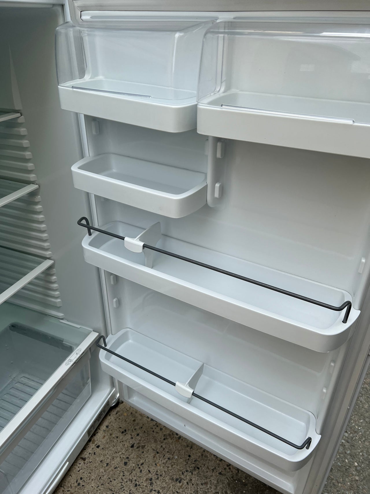 Second hand Fisher & Paykel E440TRT3 447L Top Mount Fridge - Second Hand Appliances Geebung