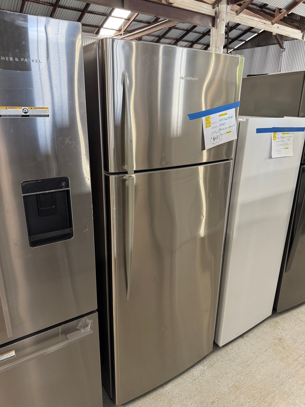 Second hand Fisher & Paykel E440TRX3 447L Top Mount Fridge - Second Hand Appliances Geebung