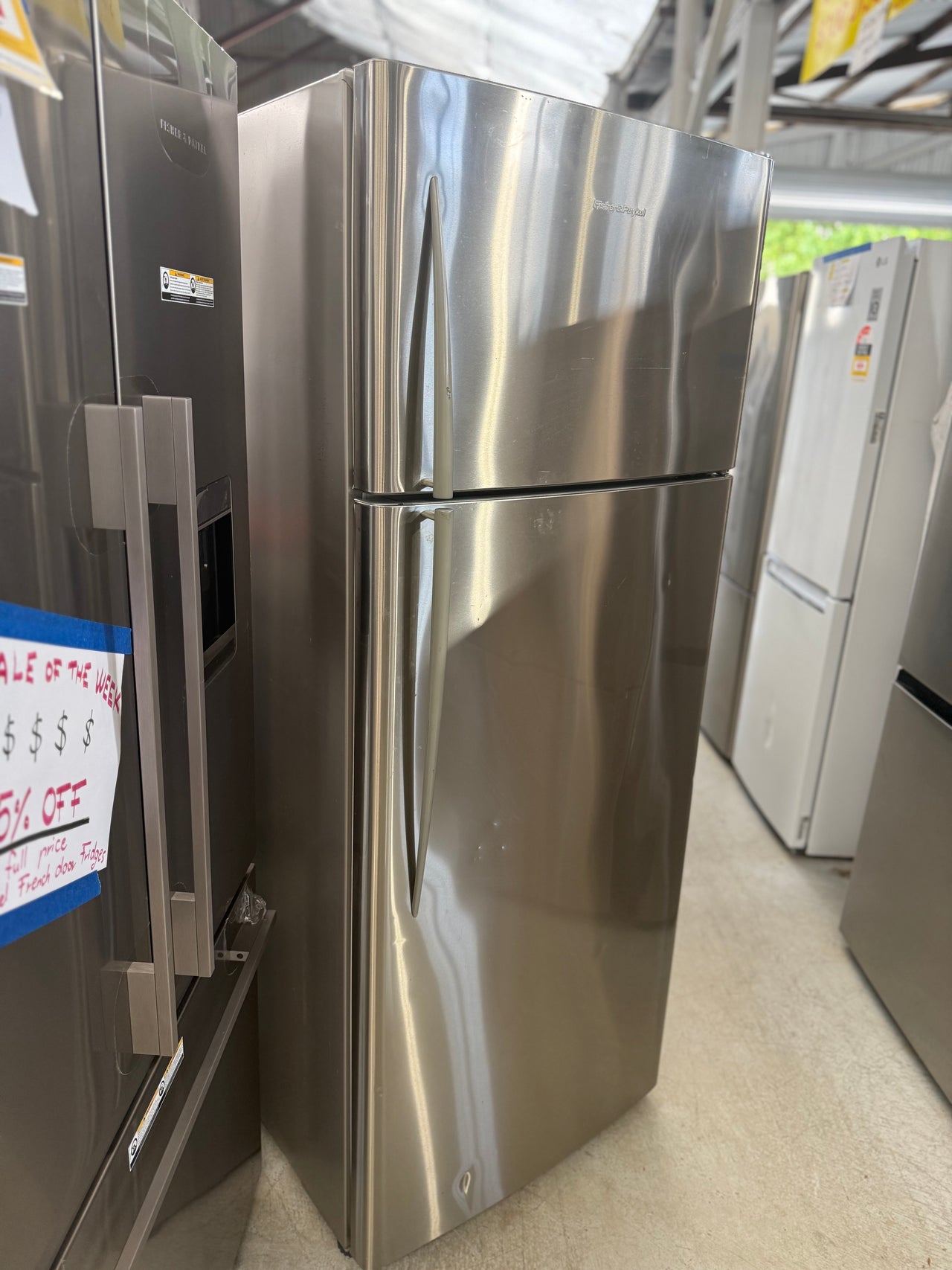 Second hand Fisher & Paykel E440TRX3 447L Top Mount Fridge - Second Hand Appliances Geebung