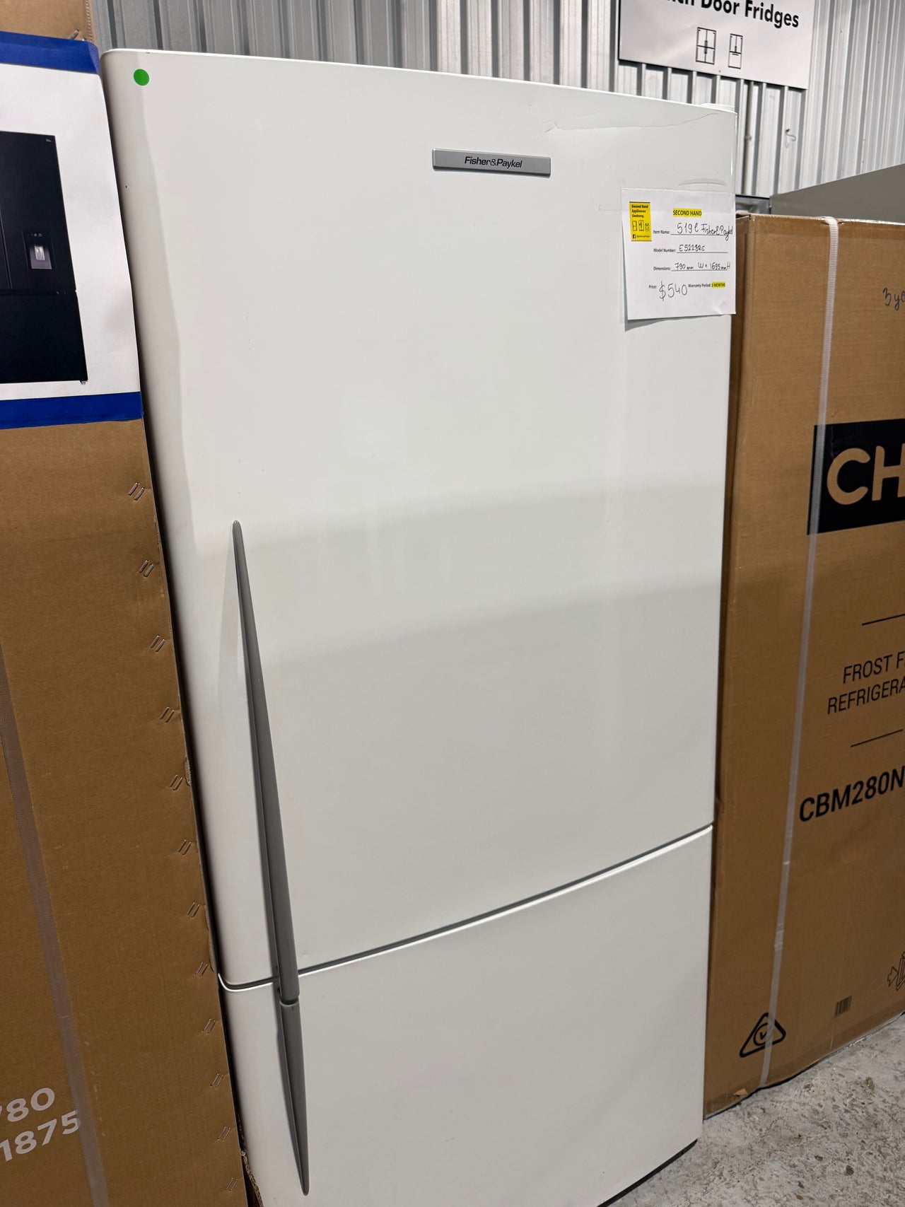 Second hand Fisher & Paykel E522BRE 519L Bottom Mount Fridge – White - Second Hand Appliances Geebung