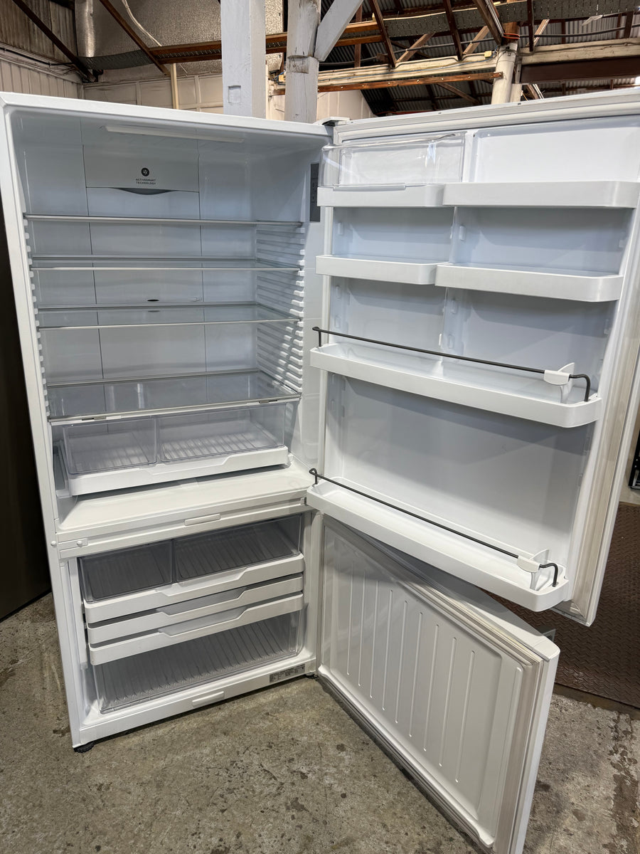 Second hand Fisher & Paykel E522BRE4 519 L ActiveSmart™ Bottom-Mount Fridge - Second Hand Appliances Geebung