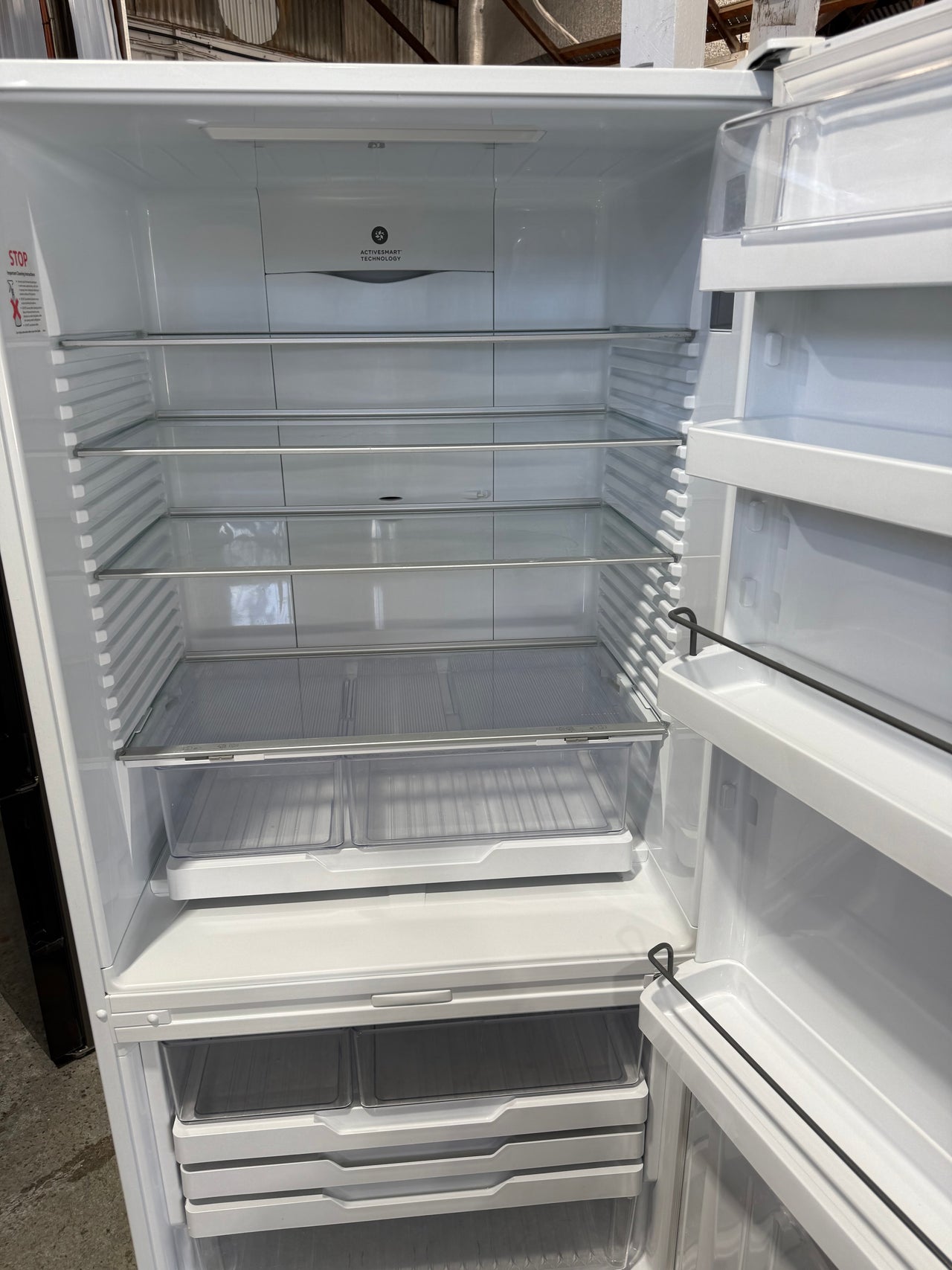 Second hand Fisher & Paykel E522BRE4 519 L ActiveSmart™ Bottom-Mount Fridge - Second Hand Appliances Geebung