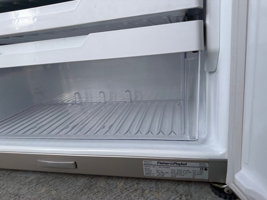 Second hand  Fisher & Paykel E522BRX 519L bottom-freezer refrigerator - Second Hand Appliances Geebung