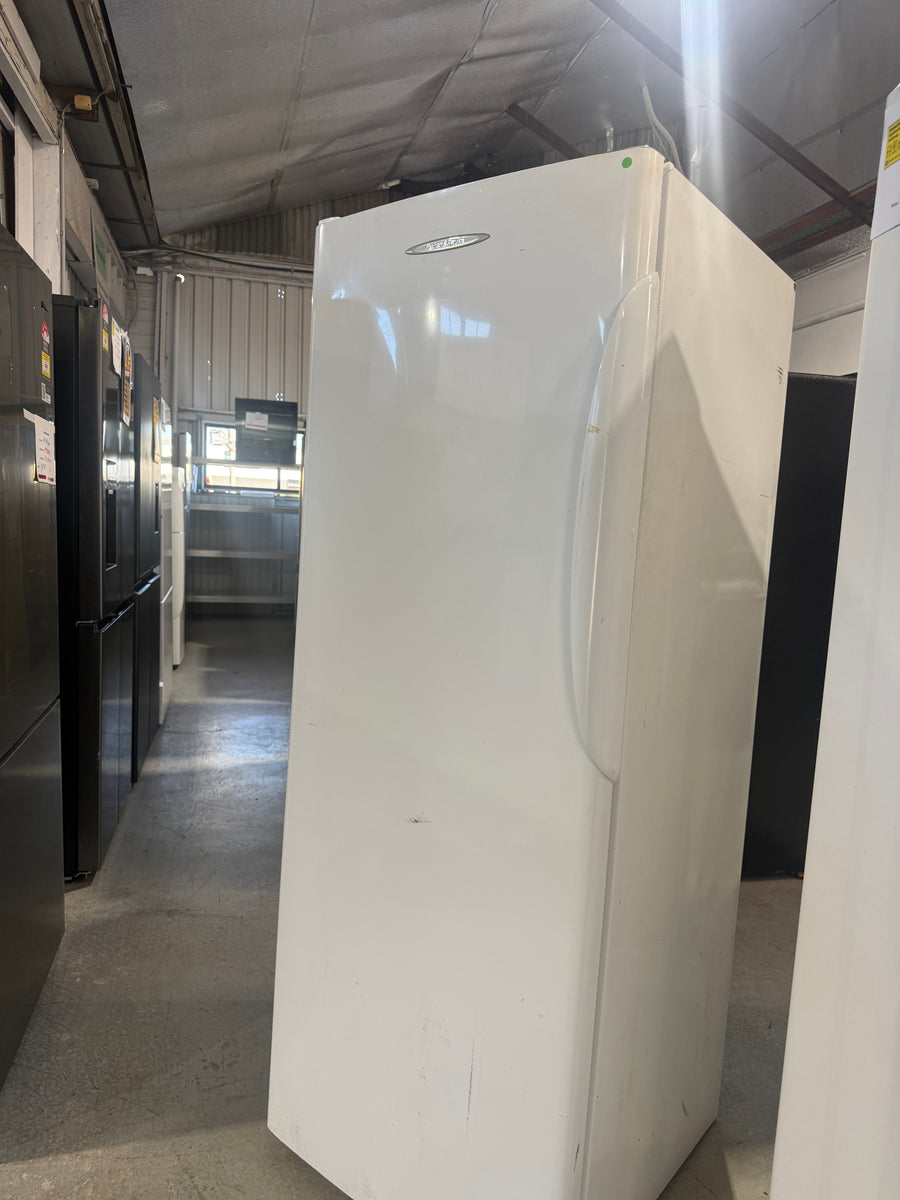 Second hand Fisher & Paykel N388 389L Upright Freezer – White - Second Hand Appliances Geebung