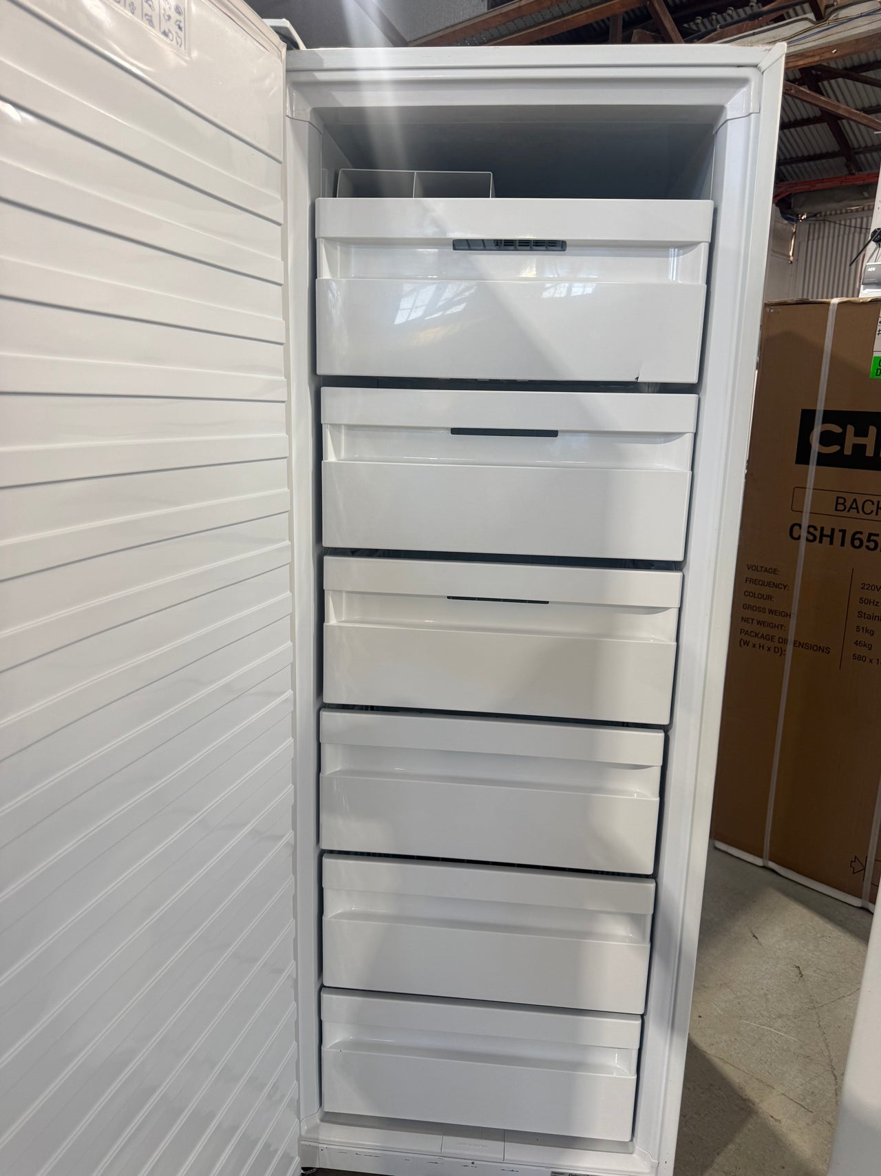 Second hand Fisher & Paykel N388 389L Upright Freezer – White - Second Hand Appliances Geebung