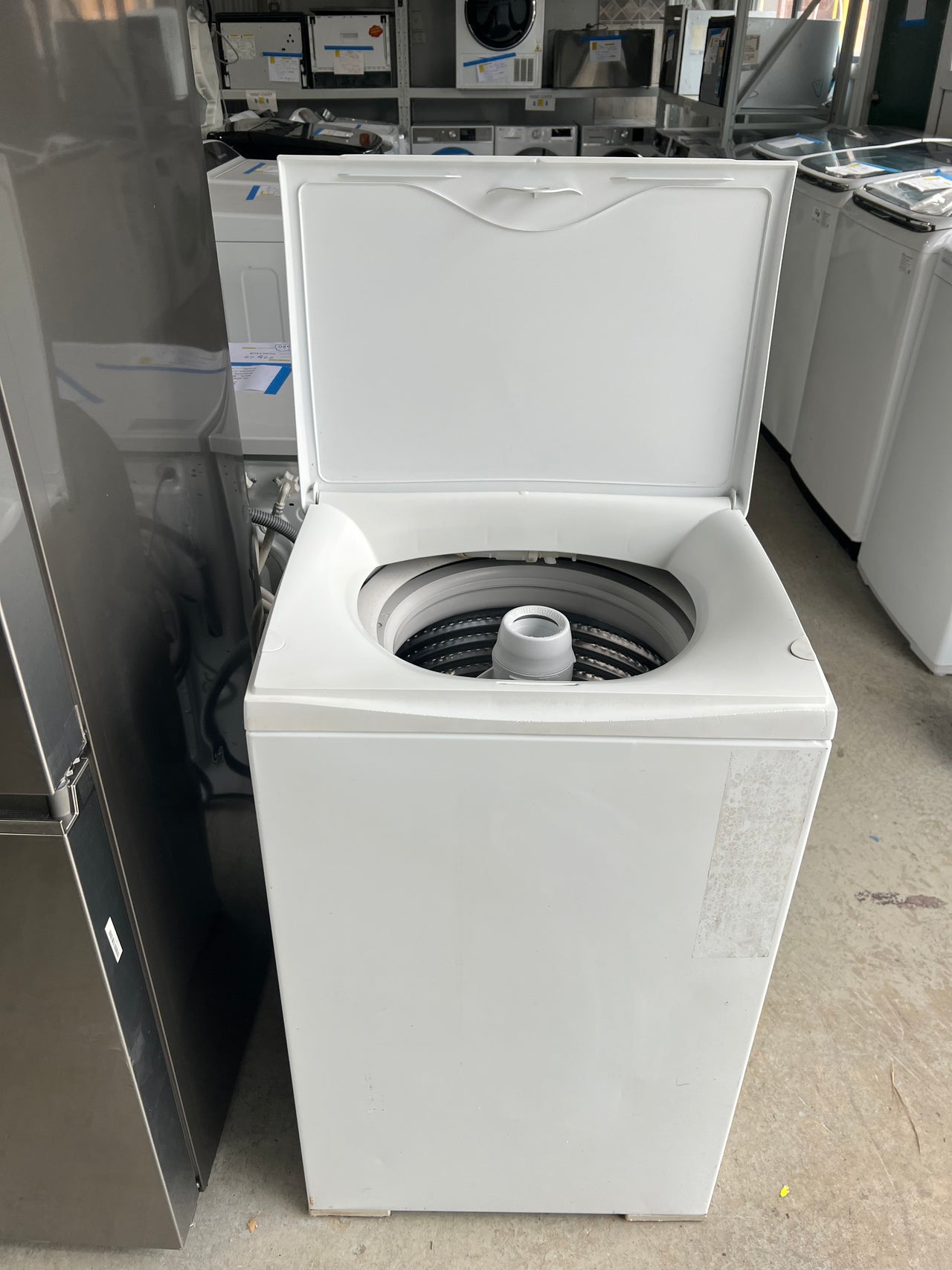 Second hand Fisher & Paykel QuickSmart 6kg Top Load Washing Machine Model: MW60 - Second Hand Appliances Geebung
