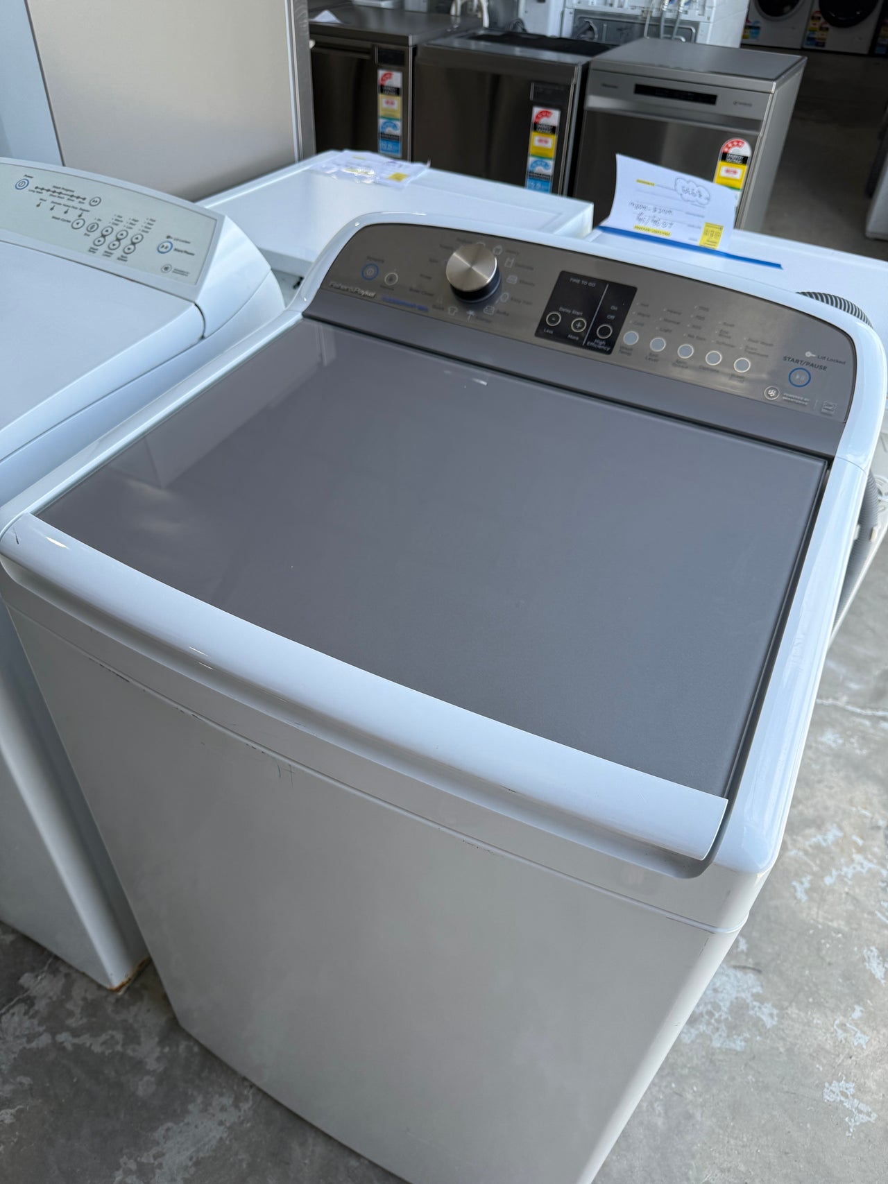 Second hand Fisher & Paykel Series 5 8kg Top Load Washing Machine with Eco-Active WL8060P1 - Second Hand Appliances Geebung