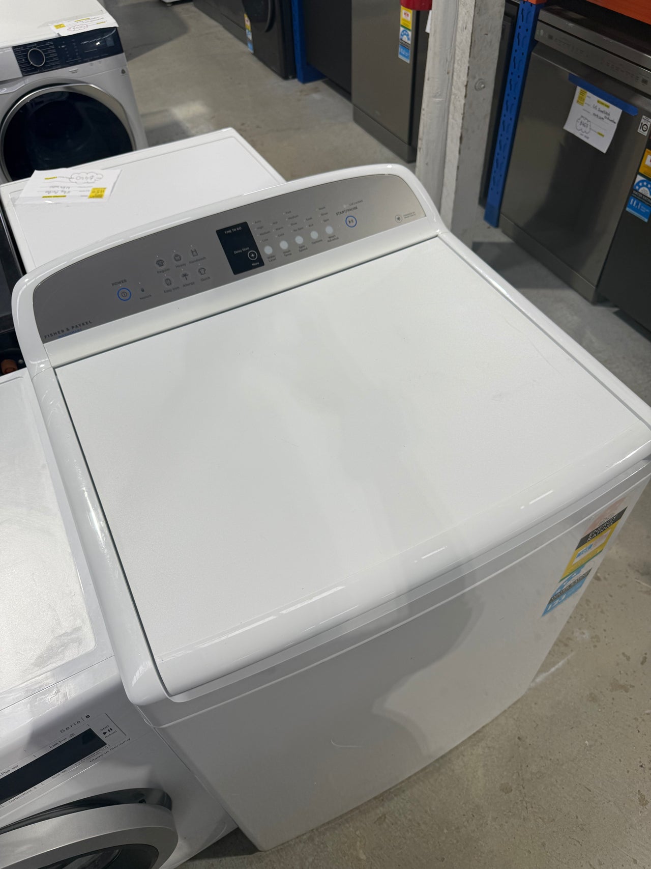 Second hand Fisher&Paykel WA1068G2 10kg top load washing machine - Second Hand Appliances Geebung