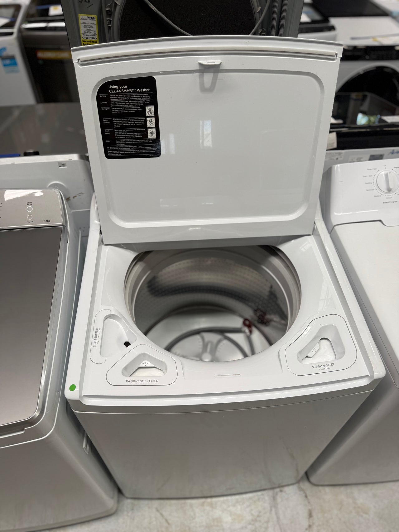 Second hand Fisher & Paykel WL1068P1 – 10 kg Top Load Washing Machine - Second Hand Appliances Geebung