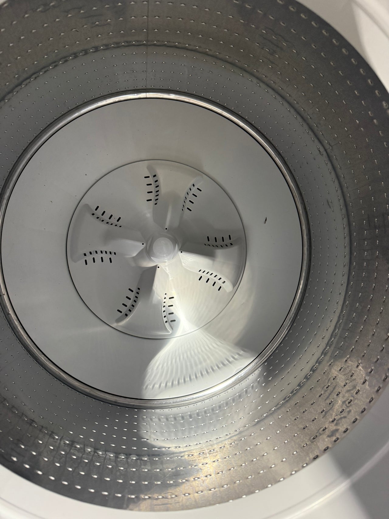 Second hand Fisher&Paykel WL1068P1 CleanSmart™ Top Load Washer – 10 kg - Second Hand Appliances Geebung