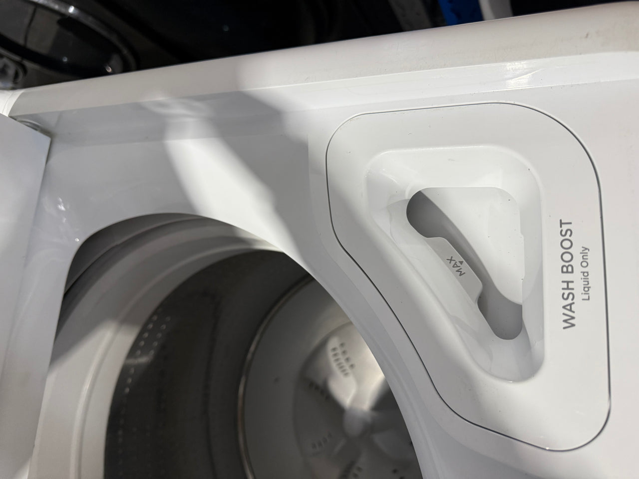 Second hand Fisher&Paykel WL1068P1 CleanSmart™ Top Load Washer – 10 kg - Second Hand Appliances Geebung