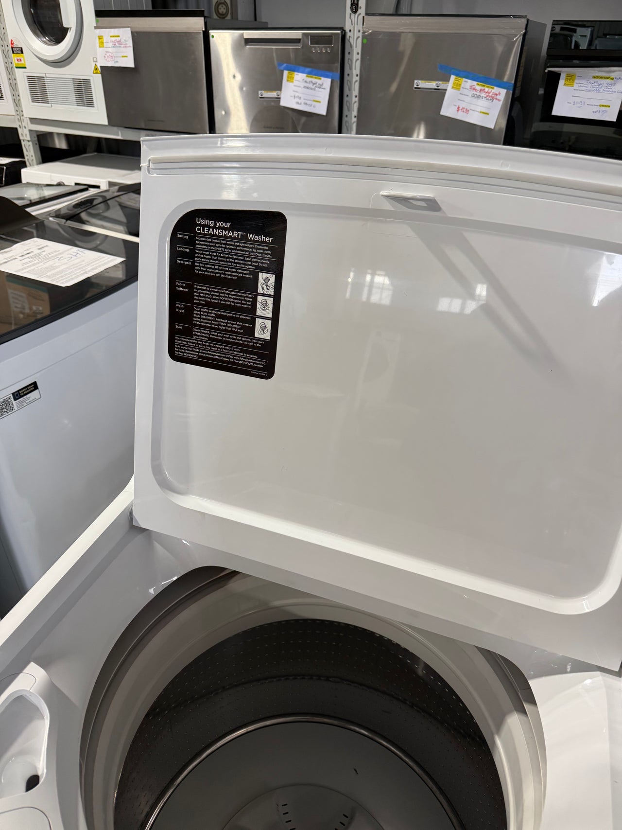 Second hand Fisher&Paykel WL1068P1 CleanSmart™ Top Load Washer – 10 kg - Second Hand Appliances Geebung