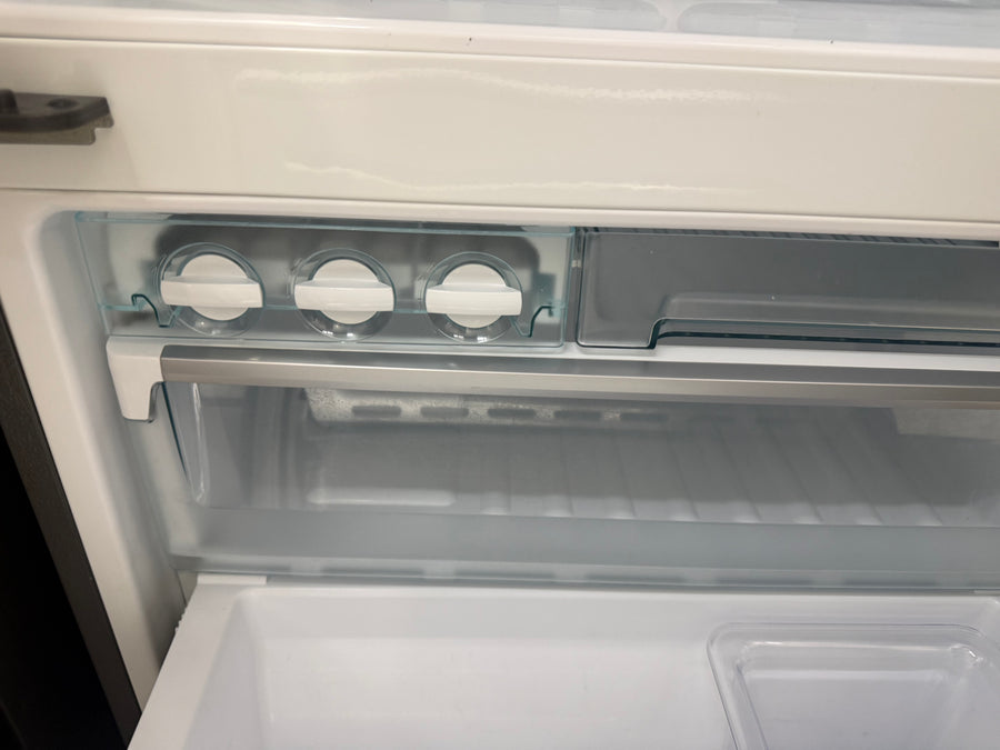 Second hand 💥 Fridge + Washer Bundle Deal – Both for Just $1000! 💥Westinghouse WHE5100SA 510L French door + 8.5kg Fisher&Paykel front loader WA8560G1 - Second Hand Appliances Geebung