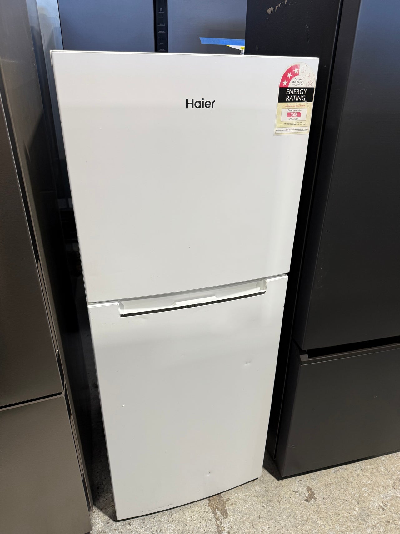 Second hand Haier HRF220TW – 221 L Frost-Free Top-Mount Refrigerator - Second Hand Appliances Geebung