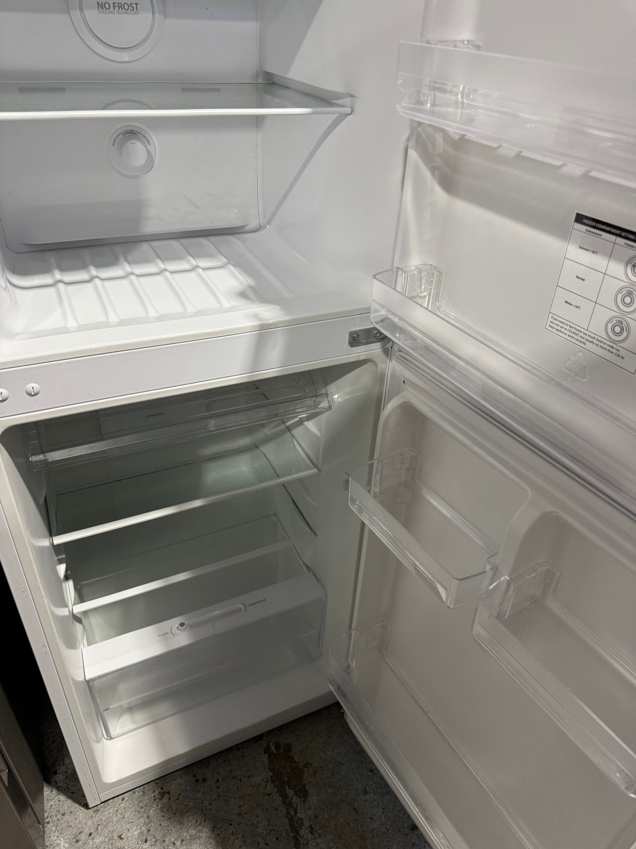 Second hand Haier HRF220TW – 221 L Frost-Free Top-Mount Refrigerator - Second Hand Appliances Geebung