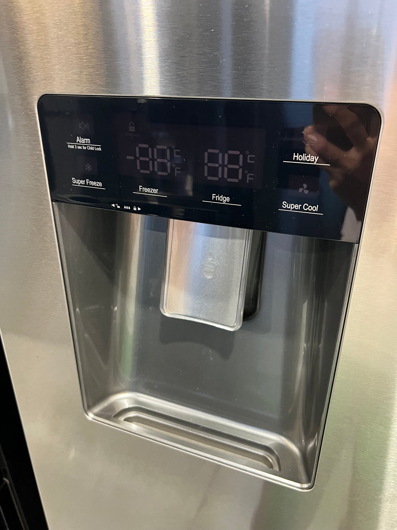 Second hand Hisense HR6FDFF630S 630L French Door Fridge - Second Hand Appliances Geebung