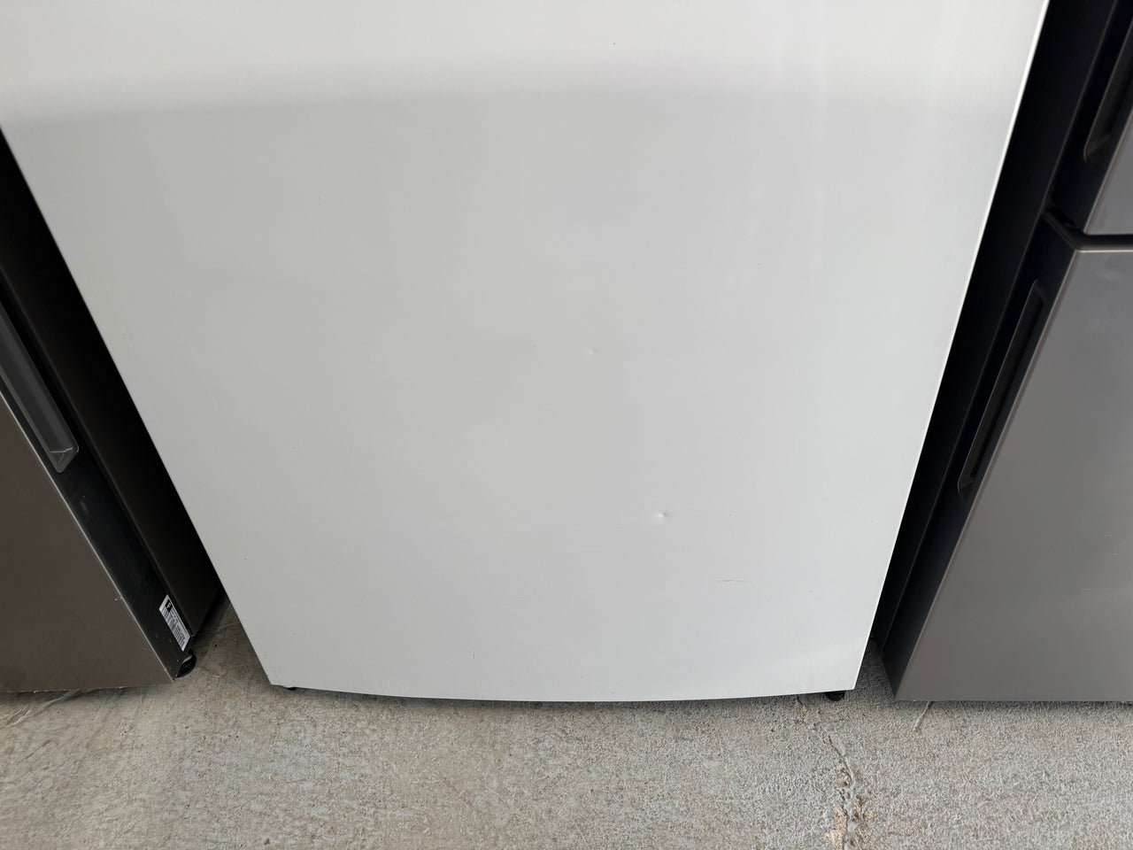 Second hand Kelvinator 536L Top Mount Refrigerator MODEL NO: KTM5402WA - Second Hand Appliances Geebung